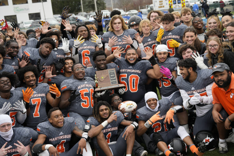Martinsburg Conintues Dominant Streak, Wins Class-AAA Title Over Princeton